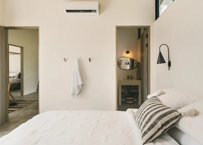 Casa Arcilla, Jungle With Private Pools In